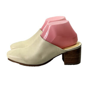 Nisolo Shoes Womens 8.5 Leather All-Day Heeled Mule in Bone